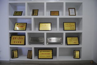 江西主流媒体工厂行走进景新漆业 探秘漆业创新与绿色发展之路